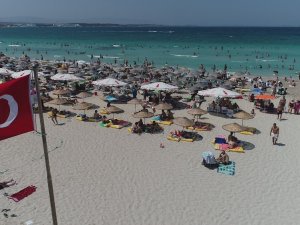 Nüfusunun 25 Katı Turist Ağırlıyor