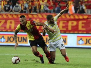 İlk Yarıda Gol Yok