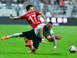 Kartal’a İlk Yarıda Şok