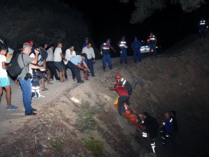Off-road Sürücüsü 50 Metrelik Uçuruma Yuvarlandı
