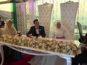 Damada Şaka Yapmak İsteyen Gelin Kendi Tuzağına Düştü