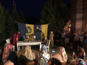 Nikah Masasına Fenerbahçe Formasıyla Oturdular