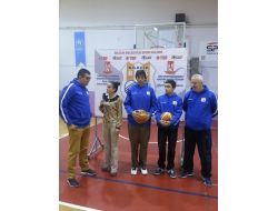 Bilecik Belediyespor Basketbol Takımı Geleceğin Profesyonellerini Yetiştiriyor