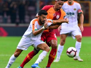 İlk Yarı Galatasaray’ın Üstünlüğüyle Bitti