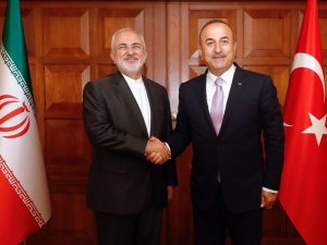 Bakan Çavuşoğlu, İranlı Mevkidaşı Zarif İle Bir Araya Geldi