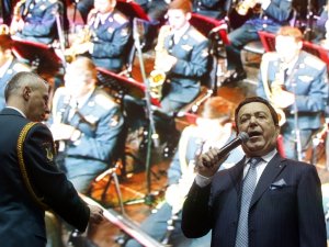 Ünlü Ses Sanatçısı Hayatını Kaybetti