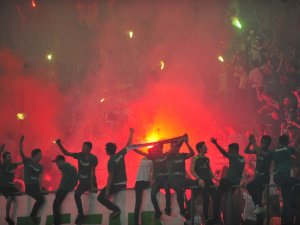 Bursaspor Antrenmanında Meşale Şov
