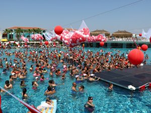 Antalya Turizminden Yeni Rekor Üstüne Rekor