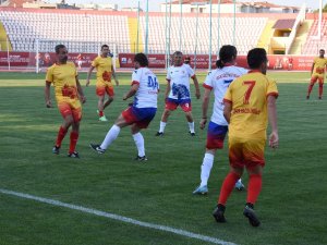 Türk Futbolunun Yıldızları Çanakkale’de