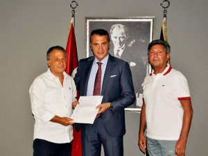 Fikret Orman Adaylık Dilekçesini Teslim Etti