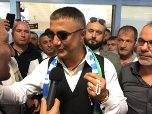 Trabzon Havaalanında Reis Sedat Peker İzdihamı
