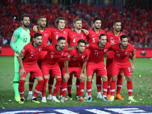 Uefa Uluslar B Ligi: Türkiye: 0 - Rusya: 1 (Maç Devam Ediyor)