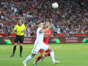 Uefa Uluslar B Ligi: Türkiye: 1 - Rusya: 1 (İlk Yarı)