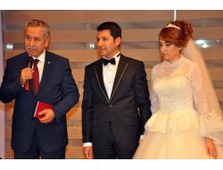 Arınç: “diyarbakır'daki Manzara Hepimizi Mutlu Etti”