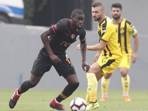 Galatasaray İstanbulspor’u 2-1 Mağlup Etti