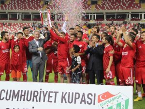 Cumhuriyet Kupası Demir Grup Sivasspor’un