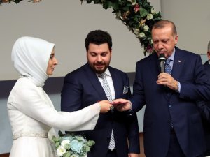 Erdoğan Nikah Şahidi Oldu