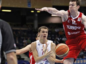 12 Dev Adam Super Cup’ta Şampiyon