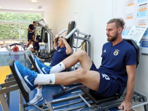 Fenerbahçe Salonda Çalıştı