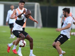 Beşiktaş, Taktik Ve Kondisyon Çalıştı