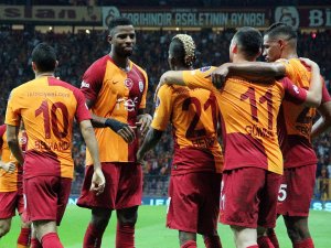 Galatasaray Evinde 21 Maç Önce Kasımpaşa’ya Yenildi