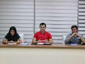 Ak Partili Gençlerden Demokrasi Bildirisi