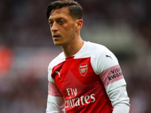 Mesut Özil 200. Resmi Maçını Boş Geçmedi