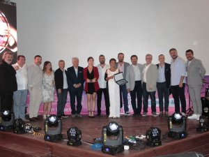 Türk Filmleri Haftasına Ünlü Akını