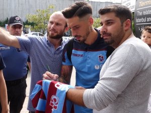 Burak Yılmaz, Trabzonspor’un Alanya Kafilesinde Yer Almadı