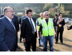 Başbakan'ın Temelini Atacağı Trabzon Akyazı Stadyumu İnşaatında Vali Öz Ve Başkan Gümrükçüoğlu İncelemelerde Bulundu