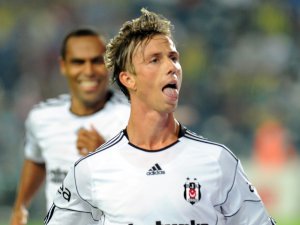 Beşiktaş’ın Derbilerdeki Son Penaltı Golü Guti’den