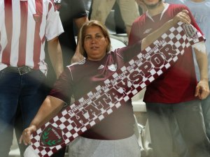 Böyle Takım Sevdası Görülmedi