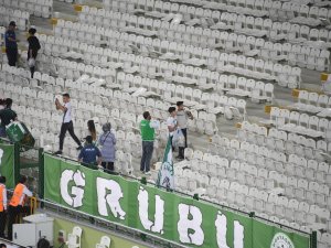 Konyaspor Taraftarından Örnek Davranış
