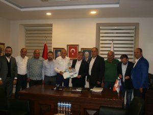 Sanayi Esnafı Yeni Sanayi Sitesi Projeleriyle İlgili Ak Parti İl Başkanı Revi İle Görüştü