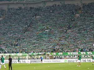 Bursaspor’da 18 Bin Kombine Satıldı