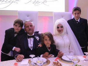 Gelinlik Giyme Hayali 13 Yıl Sonra Gerçek Oldu