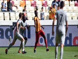 Rizespor Puan Kaybetmeye Devam Ediyor