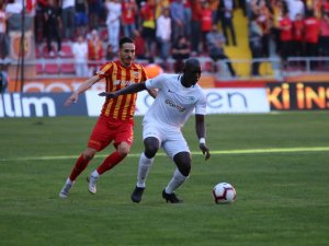 Atiker Konyaspor Kayserispor’u Deplasmanda Devirdi