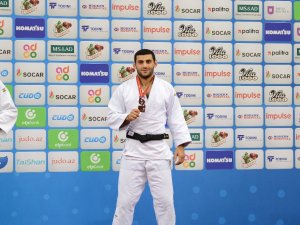 Vedat Albayrak’tan Bronz Geldi