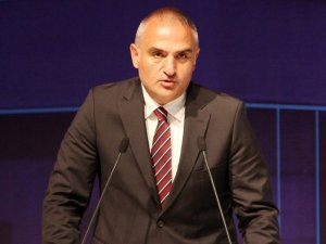 Bakan Ersoy Öğretmenlere Müjde Verdi