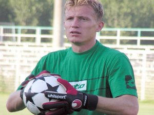 Serdar Kulbilge Futbolu Bıraktı