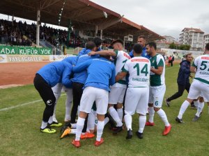 Altay Zorlansa Da Turladı