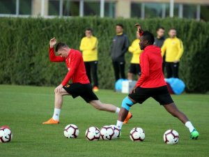 Kayserispor’da Beşiktaş Mesaisi Sürüyor