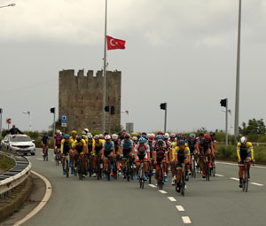 Uluslararası Karadeniz Bisiklet Turu, Rize'de Başladı