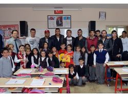 Okullarda Göztepe Sevgisi