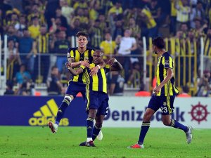 Fenerbahçe Çaykur Rizespor Karşısında Çıkış Arıyor