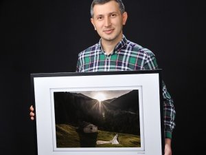 Trabzonlu Fotoğrafçı Çektiği Düğün Fotoğrafı İle Avrupa İkincisi Oldu