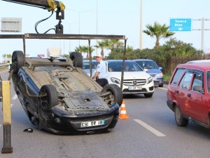 Takla Attığı Otomobili Bırakıp Kaçtı