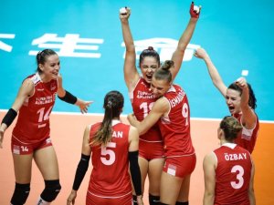Milliler Bulgaristan’ı Rahat Geçti