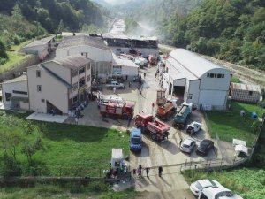 Trabzon’da Süt Ürünleri İmalatı Yapılan Fabrikada Çıkan Yangın Söndürüldü